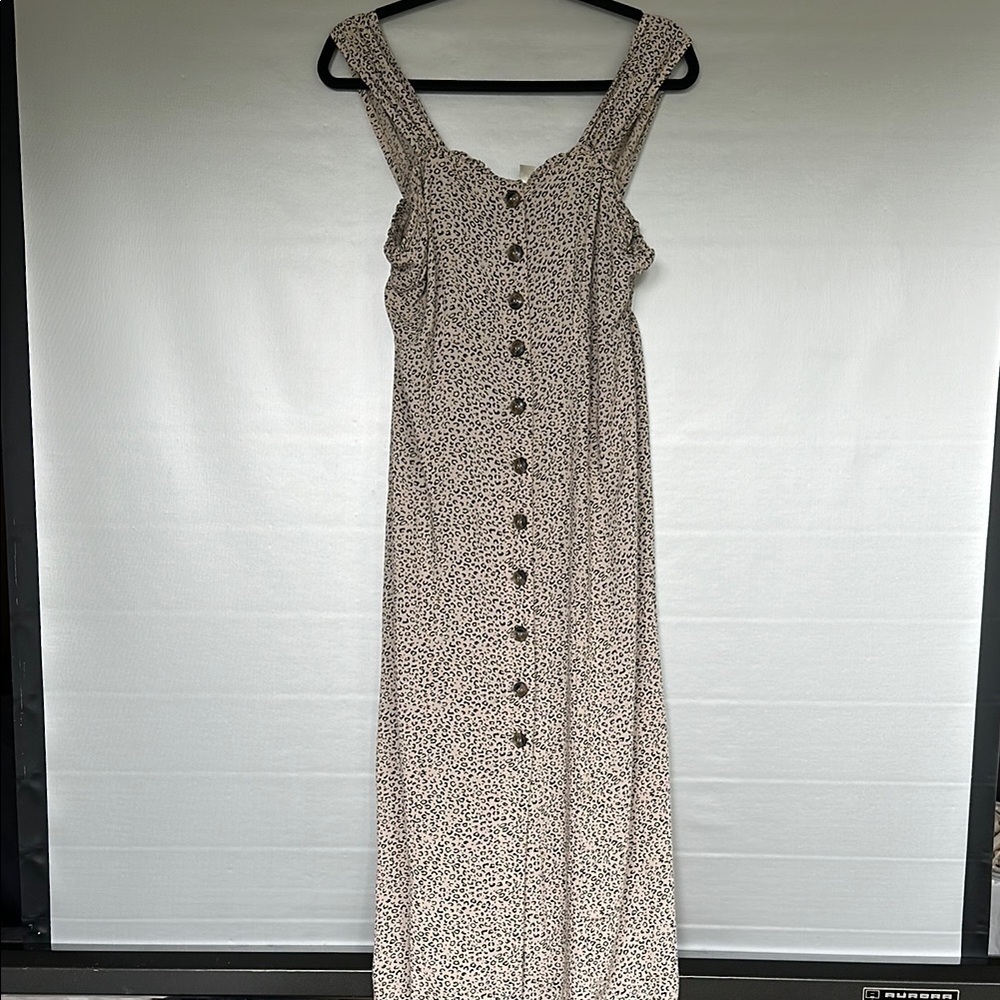Japna Leopard Print Midi Dress Sleeveless Button-Up Chic Size L 💯 Rayon